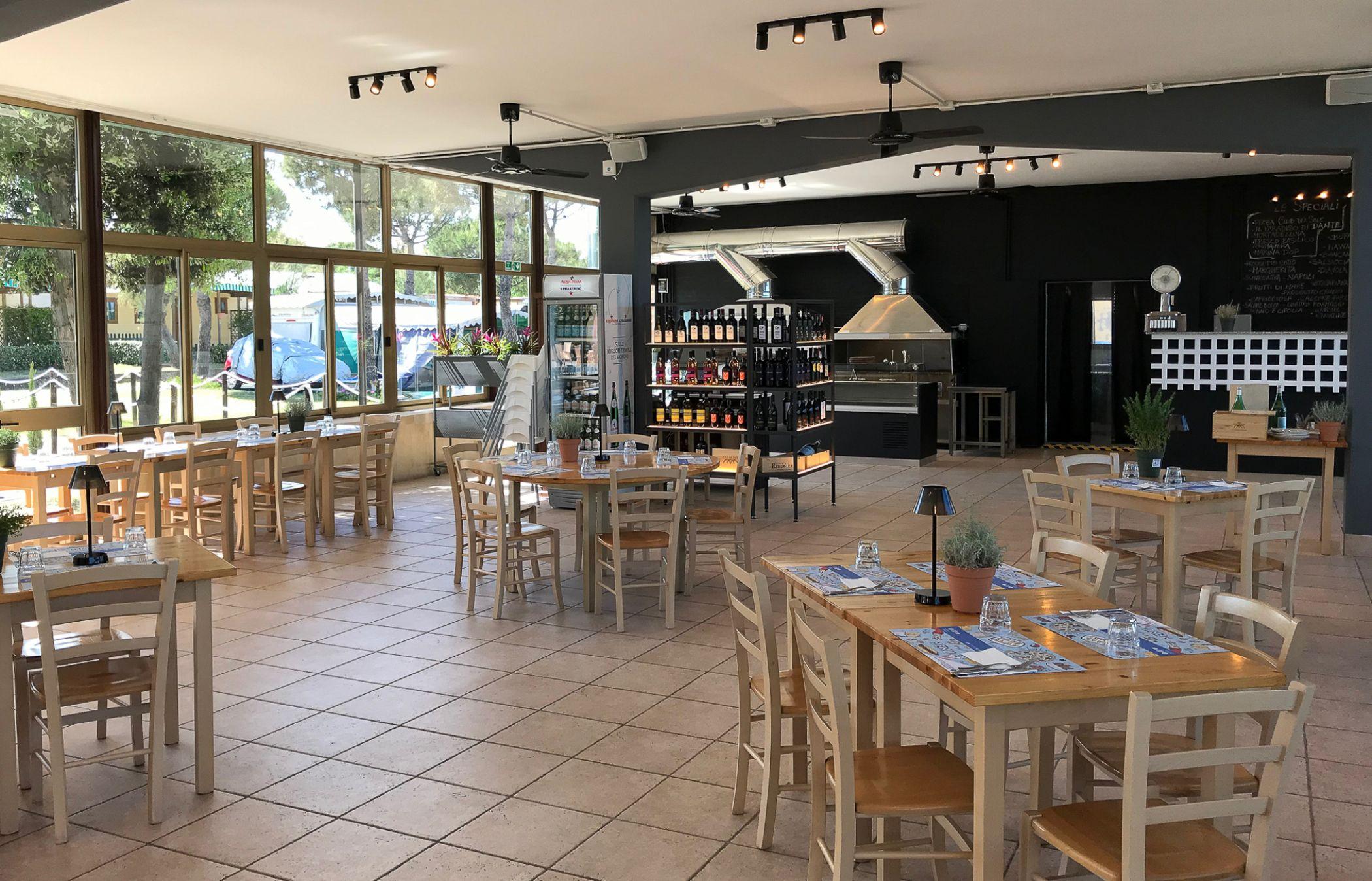 Club Del Sole Pini Boutique Resort Punta Marina Exterior foto