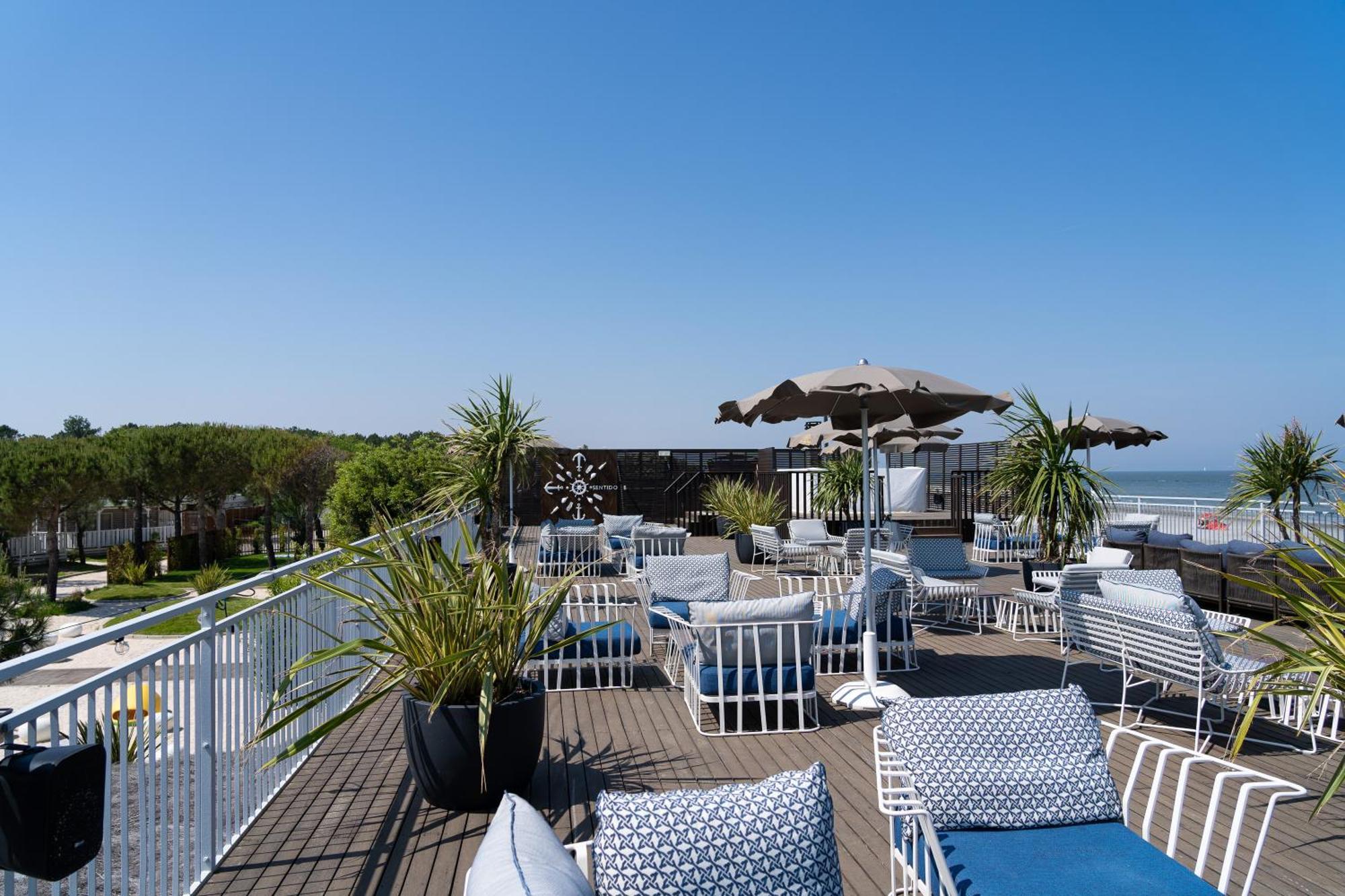 Club Del Sole Pini Boutique Resort Punta Marina Exterior foto